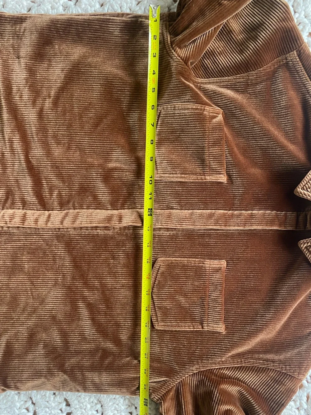 ALO Yoga Mountainside Velour Shacket in Cinnamon Brown - Picture 9 of 14